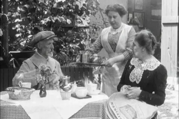 Lær alt om Emma Gad, smag på retter fra hendes tid og hør om hendes bog Takt og Tone